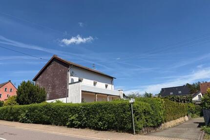 Freistehendes Einfamilienhaus * Provisionsfrei * - Losheim am See
