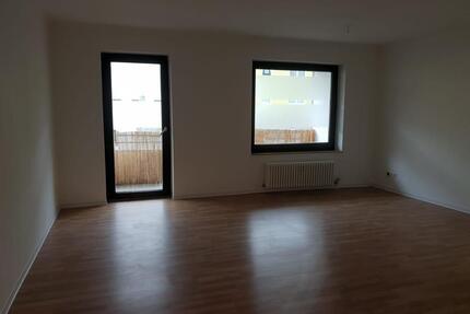 Helle 3-Zimmer Wohnung in Ludwigstraße 3, Wuppertal-Elberfeld!