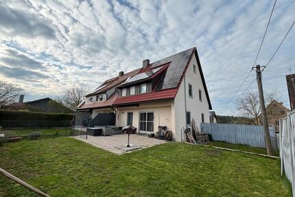 Charmantes Reihenendhaus in unmittelbarer Nähe zu Lauf - Lauf an der Pegnitz