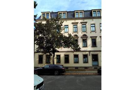 Kleine,helle 2 Zimmer-Wohnung Maxim-Gorki-Straße in Pieschen - Dresden Pieschen-Nord/Trachenberge