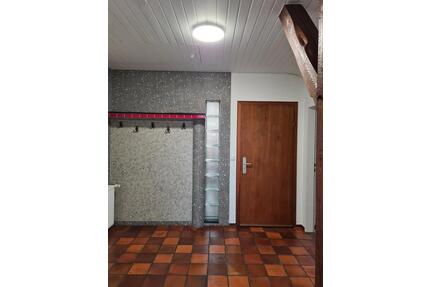 Dachgeschosswohnung Dürwiß - 420,00&nbsp;EUR Kaltmiete, ca.&nbsp; 66,80&nbsp;m&sup2; in Eschweiler (PLZ: 52249)