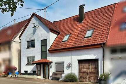 Haus zum Kaufen in Schömberg 148.000,00 € 180 m²
