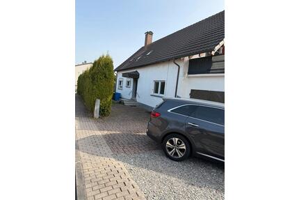 2 Familien Haus - 435.000,00&nbsp;EUR Kaufpreis, ca.&nbsp; 210,00&nbsp;m&sup2; in Ludwigsburg (PLZ: 71634) Eglosheim