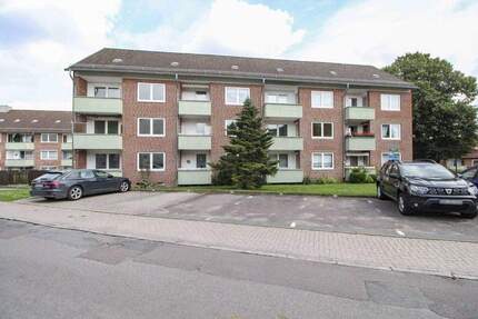 Provisionsfrei: Leerstehende 2-Zimmer-Wohnung mit Potenzial in Eutin