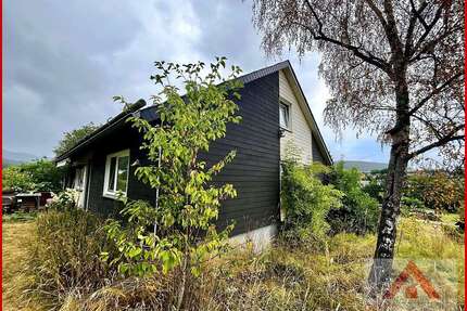 Haus zum Kaufen in Medebach 135.000,00 € 157 m²