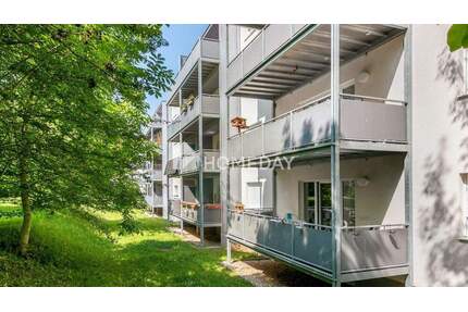 Attraktive 2-Zimmer-Wohnung mit Balkon und Stellplatz in Weißenfels