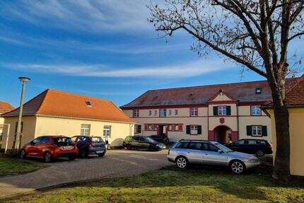 2 Raum Wohnung im grünen - 280,00&nbsp;EUR Kaltmiete, ca.&nbsp; 48,00&nbsp;m&sup2; in Gröditz (PLZ: 01609)