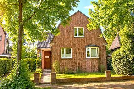 Haus zum Kaufen in Hamburg 1.495.000,00 € 226 m²