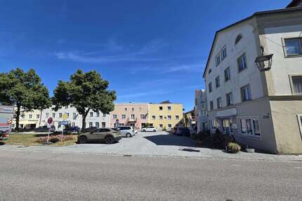 Haus zum Kaufen in Tüßling 150.000,00 € 140 m²