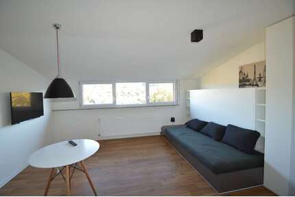 Wohnung zum Mieten in Stuttgart 700,00 € 32 m²