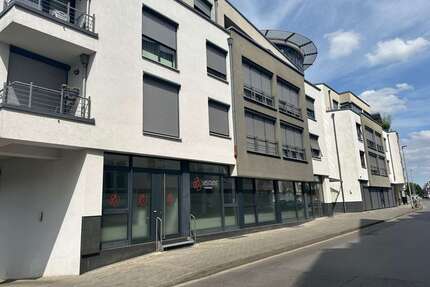 Büro in Würselen 2.116,00 € 184 m²