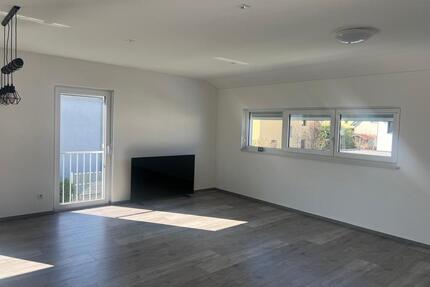 Exklusive Neubauwohnung mit E-Auto-Garage - Postbauer-Heng