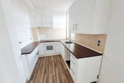 Mittendrin! 3-Zimmer-Dachgeschosswohnung - Brandenburg an der Havel Neustadt