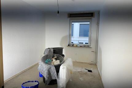 KERNSANIERTE EIN ZIMMERWOHNUNG MIT GARTENNUTZUNG! - Krefeld Cracau