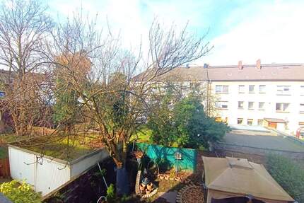 DU-Untermeiderich, Metzerstraße 38 - 1,5 - 2-Zimmer-Wohnung mit Balkon im 1.OG zeitnah zu mieten !! - Duisburg