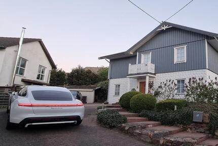 Freistehendes 1-2 Familienhaus Platz für die ganze Famile. - Schönborn