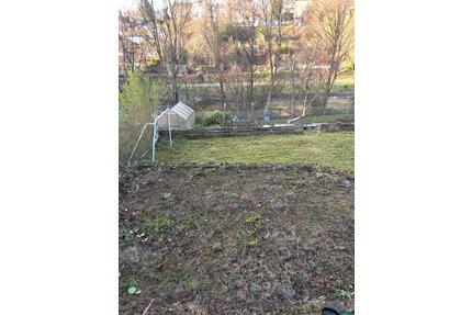 Schrebergarten - 900,00&nbsp;EUR Kaltmiete, ca.&nbsp; 0,00&nbsp;m&sup2; in Remscheid (PLZ: 42899) Lüttringhausen