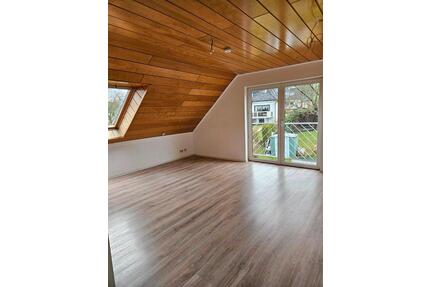 Helle 4-Zimmer-Wohnung in Overath-Vilkerath zu vermieten - Erftstadt