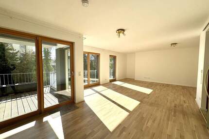 KL-Stadtpark - Attraktive 3 Zimmer Wohnung in Top-Zustand mit Balkon und TG-Stellplatz - Kaiserslautern Innenstadt