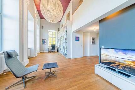 Wohnung zum Mieten in Offenbach 3.900,00 € 180 m²