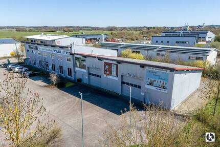 Modernes Gewerbeobjekt in Burgheim - Ausstellung, Büro und Produktion auf 1.218 m²