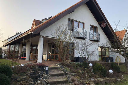 Haus zum Kaufen in Lahnau 695.000,00 € 229 m²