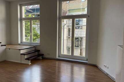 Wohnung zum Mieten in Leipzig 2.300,00 € 201.37 m²