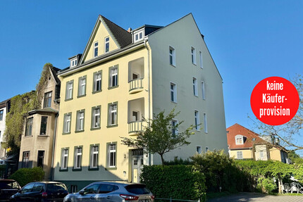 HORN IMMOBILIEN++ Neubrandenburg, charmante 3-Raum ETW im EG mit großer Terrasse, EBK und großem Bad