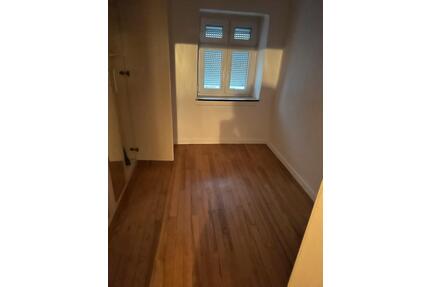 Kleines Haus zur Miete - 400,00&nbsp;EUR Kaltmiete, ca.&nbsp; 50,00&nbsp;m&sup2; in Kleinblittersdorf (PLZ: 66271)