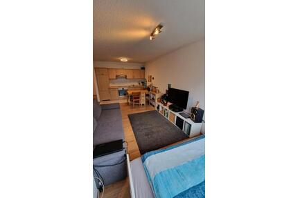 TOP 1-Zimmer am BA-Campus, EBK, Balkon und Tiefgarage - Glauchau