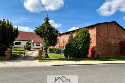 Modernisierte Doppelhaushälfte mit viel Potenzial in ruhiger Lage!! - Altkalen