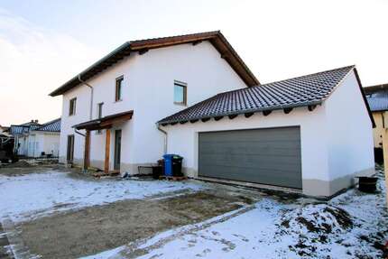 Haus zum Kaufen in Bad Füssing Würding 699.000,00 € 230 m² - Bad Füssing / Würding