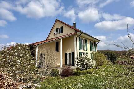 Haus zum Kaufen in Hirschaid 675.000,00 € 118 m²