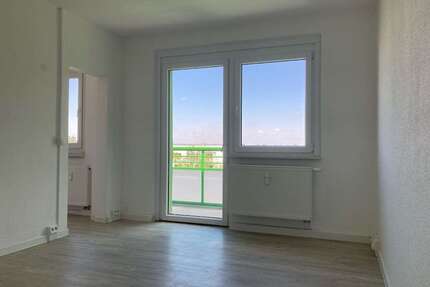 Wohnung zum Mieten in Döbeln 244,00 € 28.45 m²