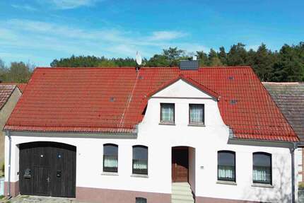 Haus zum Kaufen in Nuthe-Urstromtal Gottsdorf 349.000,00 € 190 m² - Nuthe-Urstromtal / Gottsdorf
