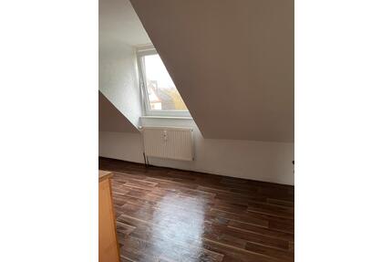 2 Zimmer Dachgeschosswohnung in Dortmund-Lütgendortmund