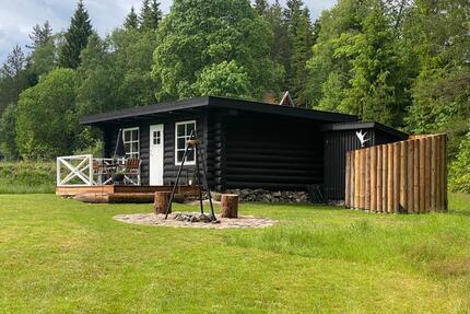 Ferienhaus in Schweden - Wald, Wiese und Seenähe mit Boot - Bad Segeberg