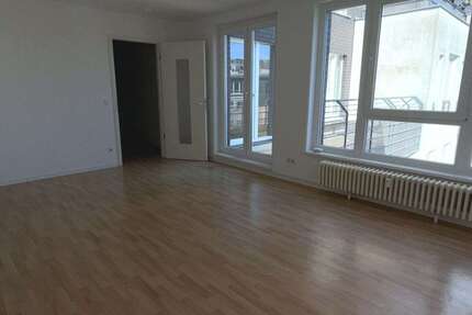 Wohnung zum Mieten in Berlin 1.399,00 € 93.47 m²