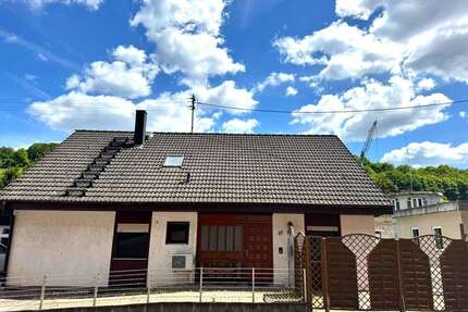 Wohnung zum Mieten in Obernheim-Kirchenarnbach 1.550,00 € 210 m²