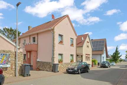 Haus zum Kaufen in Roschbach 149.000,00 € 126 m²