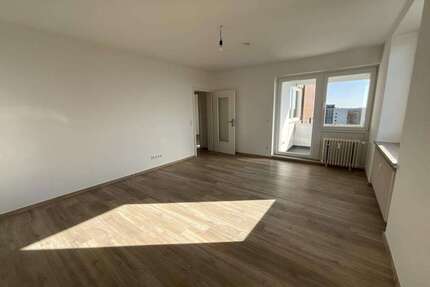 Wohnung zum Mieten in Wilhelmshaven 379,00 € 53.75 m²