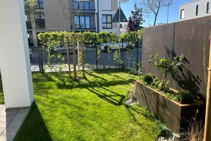Terrasse und Garten in Ihrer neuen großzügigen 4-Zimmer Wohnung - Herzogenaurach