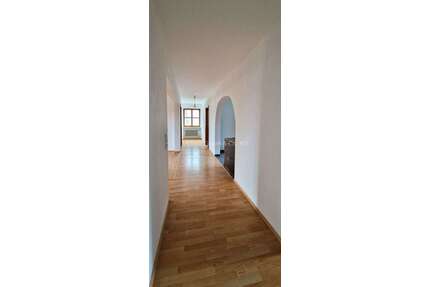 Wohnung zum Mieten in Attenhofen 1.070,00 € 107.81 m²