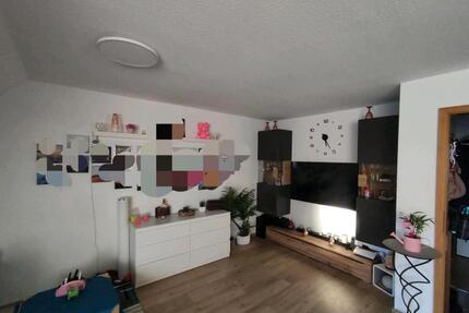 Helle 3 Zi.-Maisonette-Wohnung (83 m²) ab 01.05.2026 - Bad Rappenau