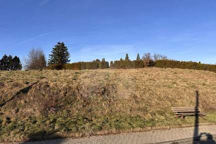 Grundstück zu verkaufen in Halver Oberbrügge 375.000,00 € 7516 m² - Halver / Oberbrügge