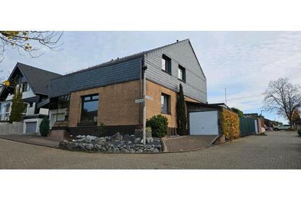 Freistehendes Zweifamilienhaus - 649.000,00&nbsp;EUR Kaufpreis, ca.&nbsp; 200,00&nbsp;m&sup2; in Wülfrath (PLZ: 42489)