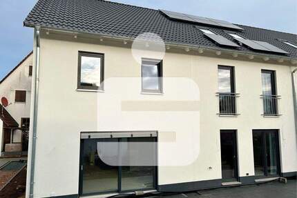 Neubau-REH im Erstbezug in Langensendelbach...Gestalten Sie Ihr Zuhause nach Ihren Wünschen