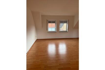 2-Zimmerwohnung mit EBK im Herzen von Oberderdingen - Bretten