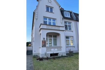 Große Altbauwohnung nahe des Drägerparks - Lübeck Sankt Gertrud