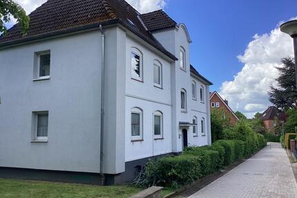 Umzug gefällig? Individuelle 2-Zi.-Wohnung, sofort anmietbar! - Lübeck Sankt Jürgen
